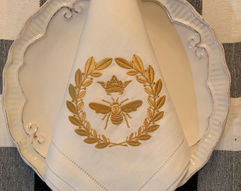 Haftowane lniane serwetki obiadowe, serwetki Queen Bee, serwetki Bee, zestaw serwetek, serwetki materiałowe, zestaw serwetek