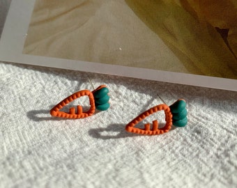 Carrot Stud Earrings / Carrot Earrings / Food Earrings / Food Jewellery / Fun Earrings /