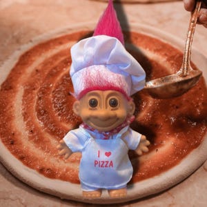 Vintage 90s “I Love Pizza” Russ Troll With Red Hair & Chef Hat