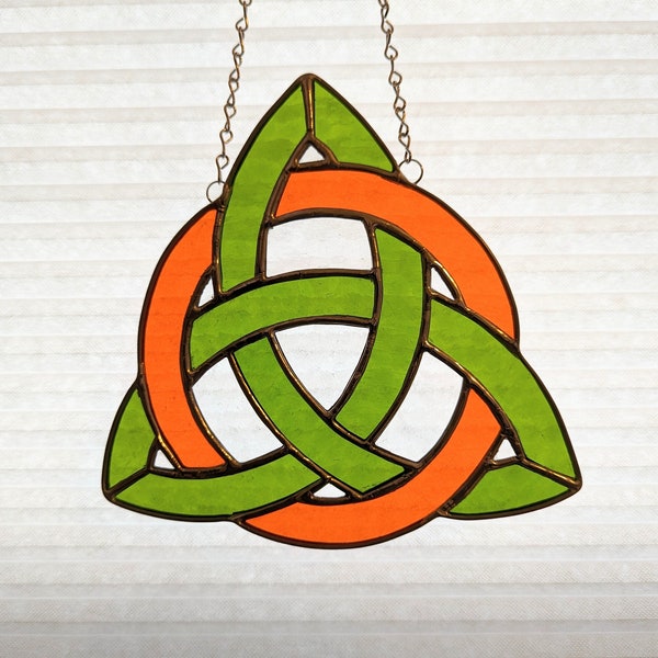 Celtic knot handmade stained glass suncatcher - Trinity knot - Irish decor - 7" x 7.5" - Ready to Ship - Free Shipping