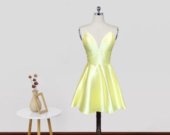 A Line V Neck Short Yellow Prom Dresses, V Neck Short Yellow Formal Homecoming Dresses