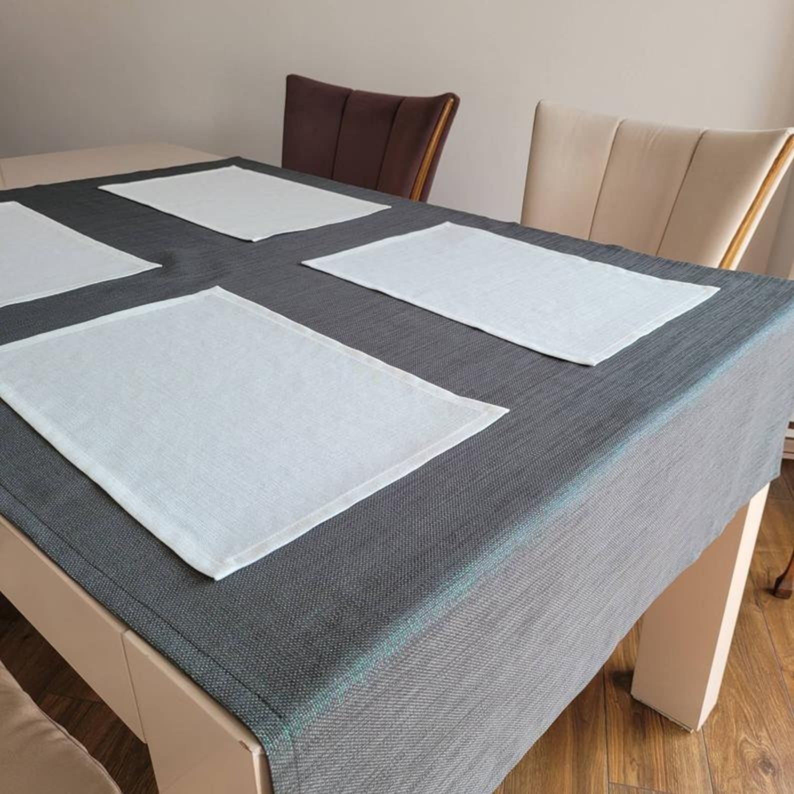 Grey Tablecloth 4 White Placemats White Placemats White Etsy