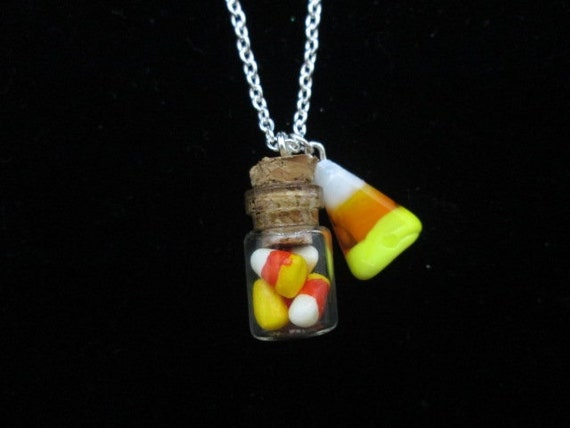 Candy Corn Necklace | Easy Kids Craft for Halloween