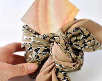 Small Furoshiki Reversible Snake cheetah furoshiki with 2 customisable gift tags