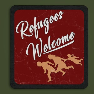 Adesivi benvenuti ai rifugiati, Immigrati e rifugiati benvenuti, i razzisti tornano a casa, nessuno è illegale, Nessun essere umano è illegale, Gli immigrati sono benvenuti