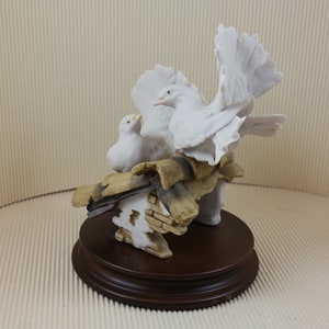Vintage Capodimonte - 2 Turteltaubenfiguren - Porzellan nicht signiert