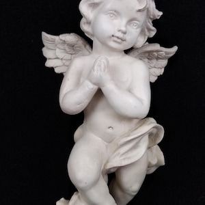 Vintage cherub angel figurine wall decor