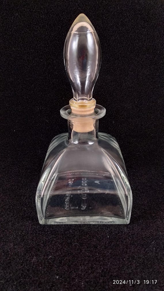 Olive Oil or Vinegar Glass Dispenser Cruet Decanter
