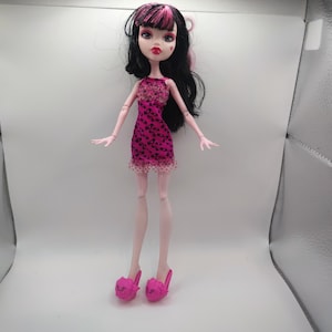 Vintage Monster High Doll Draculaura pre-owned