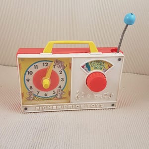 Vintage 1971 Fisher Price Toys Musical Clock Radio  Plays Hickory Dickory Dock Kids
