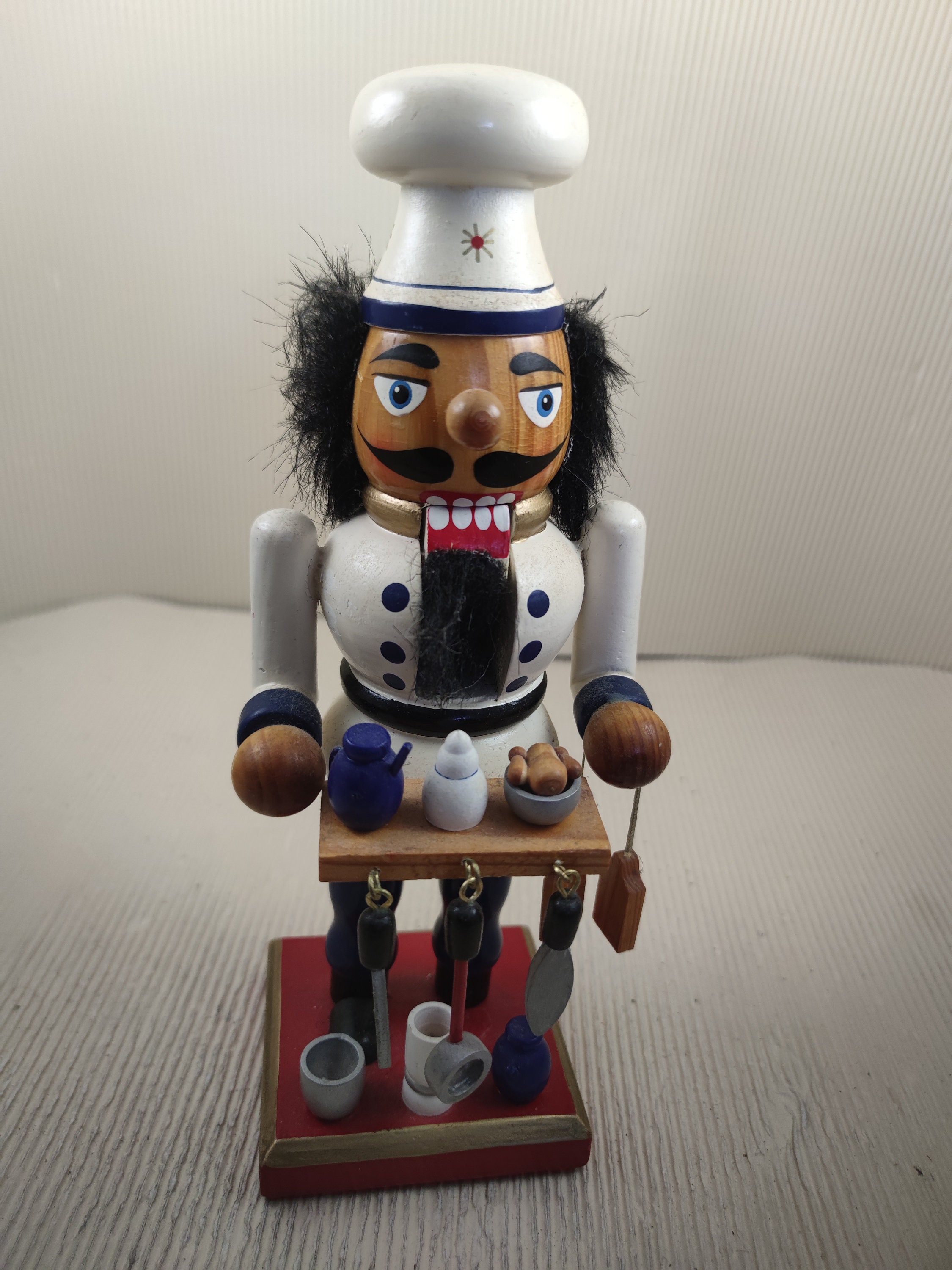 Muñeca de cocina cascanueces de madera vintage España