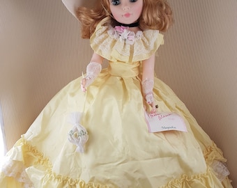 Vintage Madame Alexander Portrait Doll "Magnolia" authentic collectible