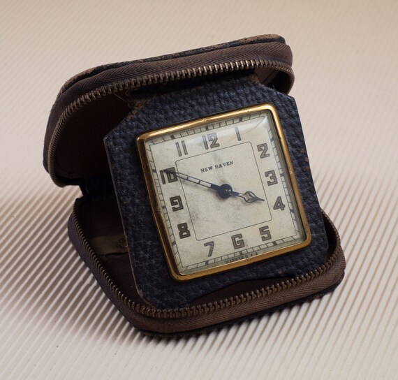 Vintage mechanical New Haven travel clock made in usa genuine Etsy