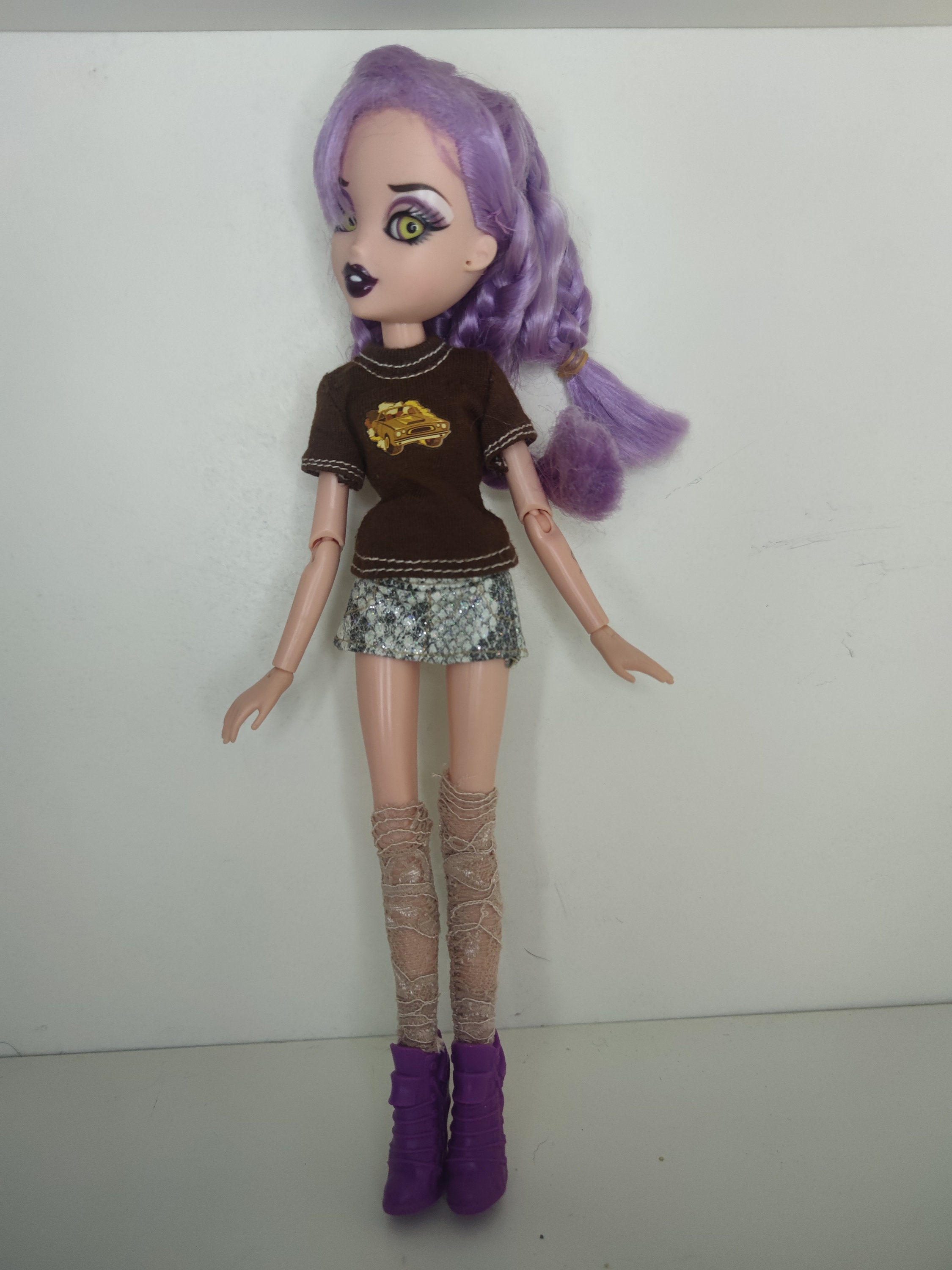 Fingerhut - Bratzillaz Back To Magic Doll - Sashabella Paws