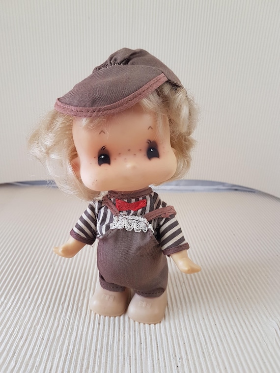 Vintage small hotsell plastic dolls