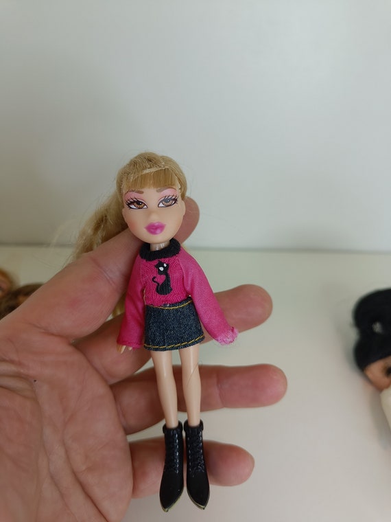 Poupées Bratz originales habillées Candy Yasmin, choisissez une