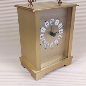Vintage Table clock * cabinet clock * brass * quartz movement Germany