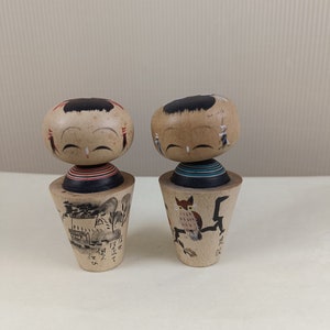 Vintage Kokeshi traditional japan Set of 2  Dolls