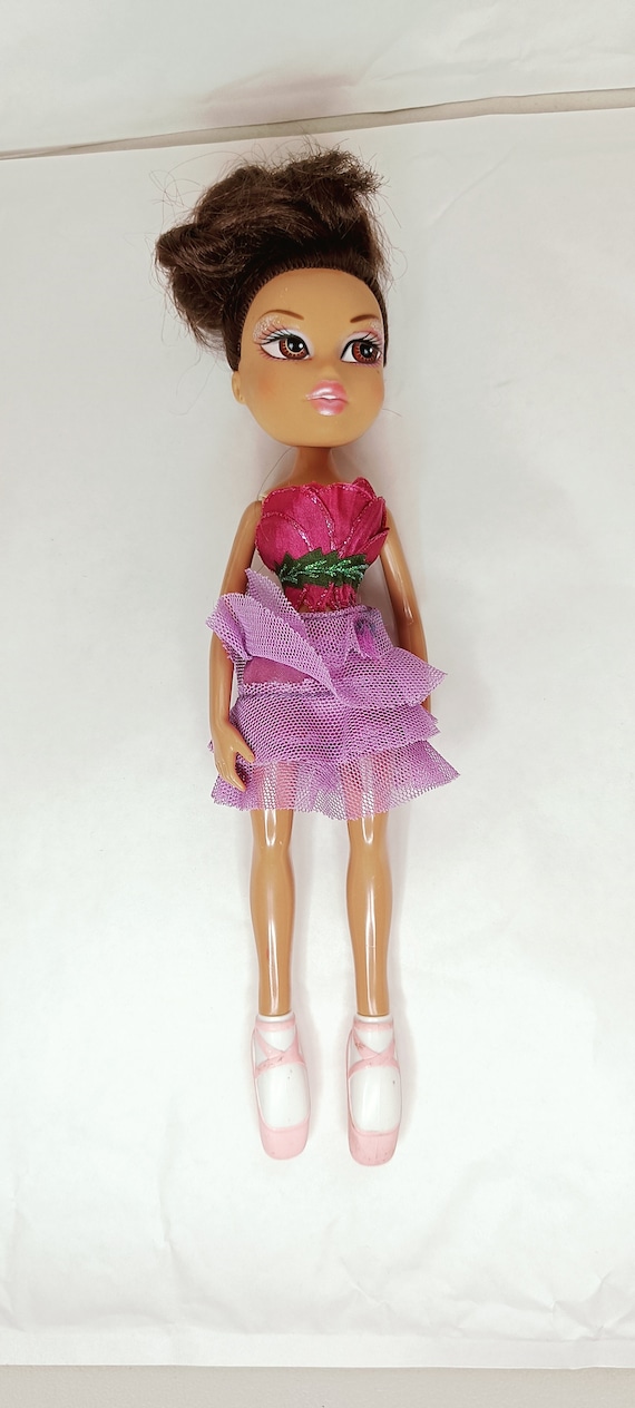 Original Yasmin Bratz Doll Dressed Ballerina 