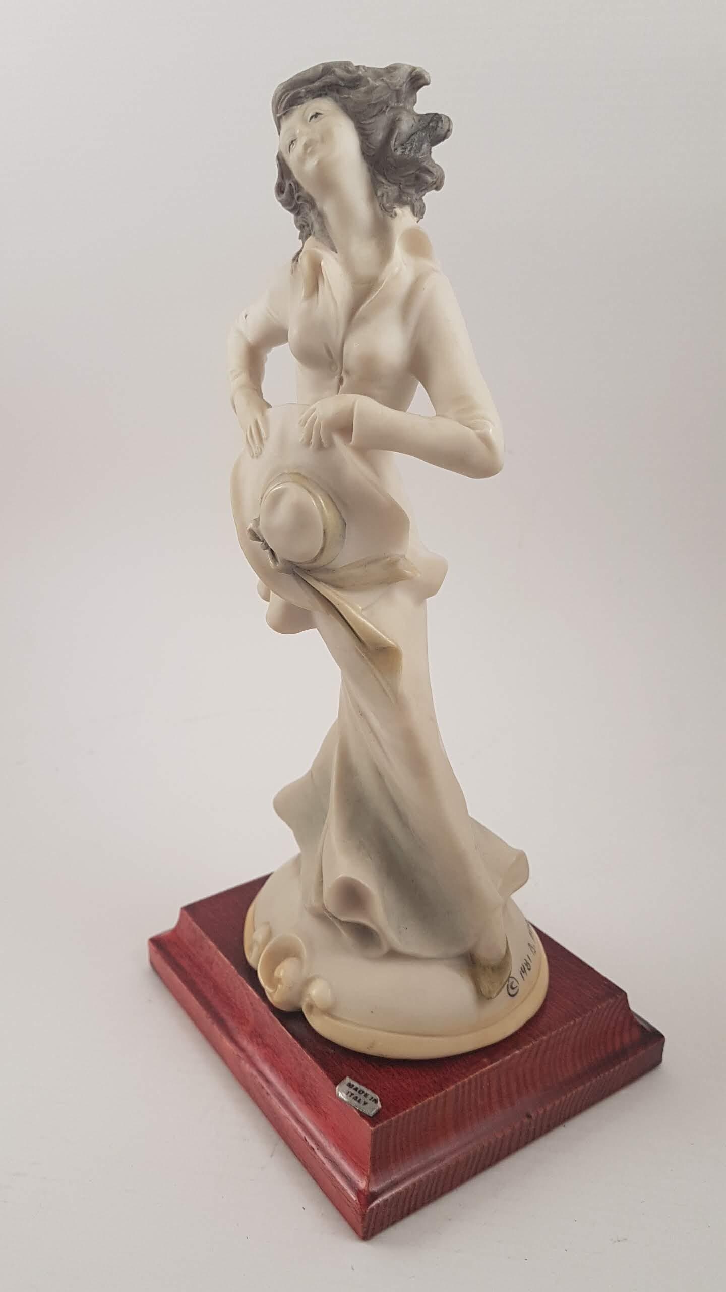 Capodimonte figurine lamps - Etsy 日本