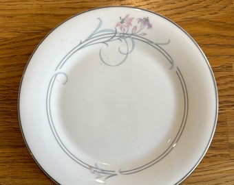 Assiette à thé/d'accompagnement vintage ROYAL DOULTON l Allegro l Années 1980 l Prix par assiette l Achetez-en 3, obtenez-en une gratuite