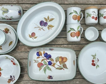 ROYAL WORCESTER EVESHAM Vale Crockery L Microwave Friendly L Oven