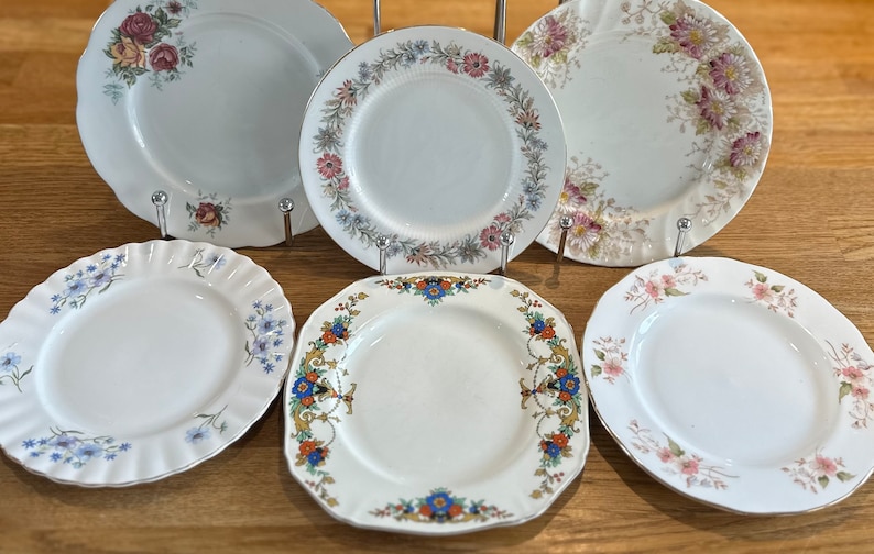 6/10 x PRETTY MISMATCHED VINTAGE Saucers or Tea / Side Plates l Mix & Match l Wedding l Crafting l Tea Party l Wall Display l Choose 6 or 10 image 7