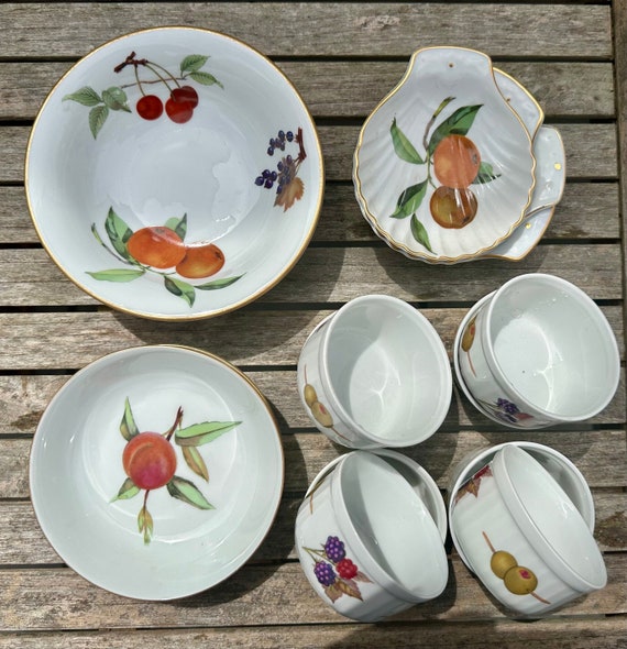  Worcester Evesham ボウル&皿 Royal Worcester ~ Gold Evesham Porcelain ~ 6.5” Soup
