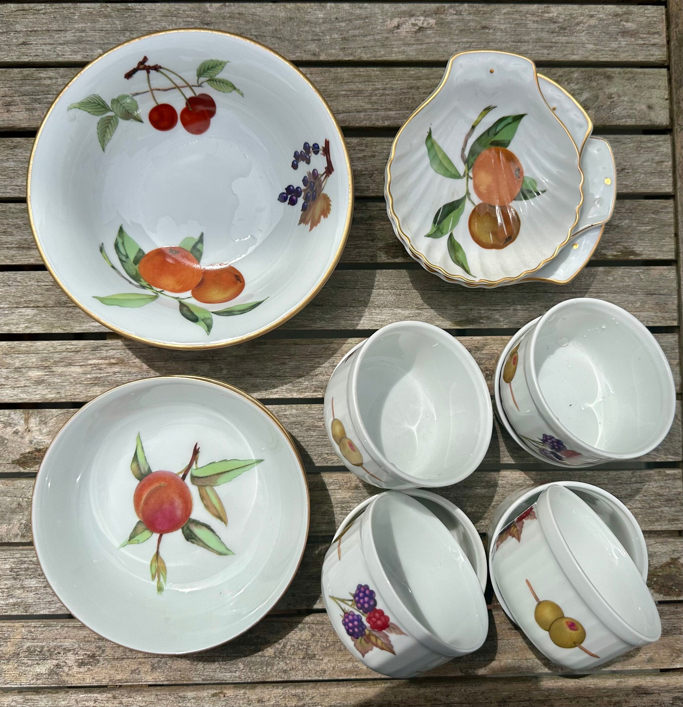 Royal Worcester, Evesham 'M' | Replacements, Ltd.