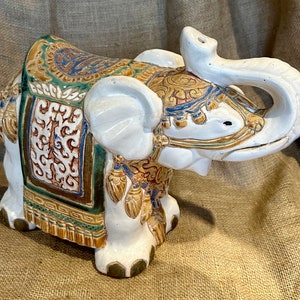 Vintage Indian Elephant Plant Stand Small Ornament Display Sideboard Piece image 2