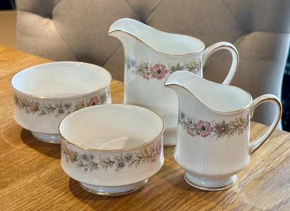 Paragon　パラゴン　Belinda　ティーセット　ビンテージ ParagonパラゴンBelindaティーセットビンテージ Paragon パラゴン