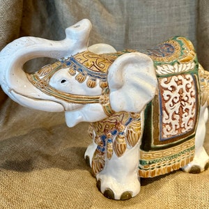 Vintage Indian Elephant Plant Stand Small Ornament Display Sideboard Piece image 1