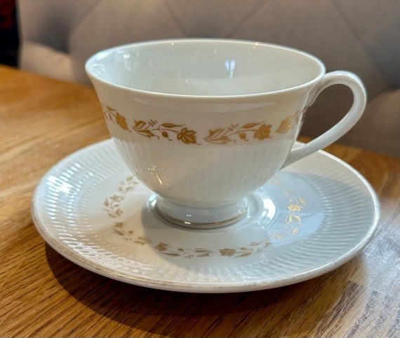 ROYAL DOULTON FAIRFAX ヴィンテージ (1960 年代) ティーカップ