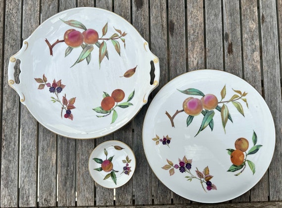 ロイヤルウースター フラワーブーケ ガトープレート ロイヤル