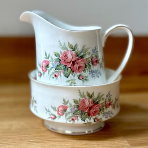 ROTAL STANDARD RAMBLINGROSE Vintage l Milk Jug / Creamer & Sugar Bowl l Spring Flowers l Bone China