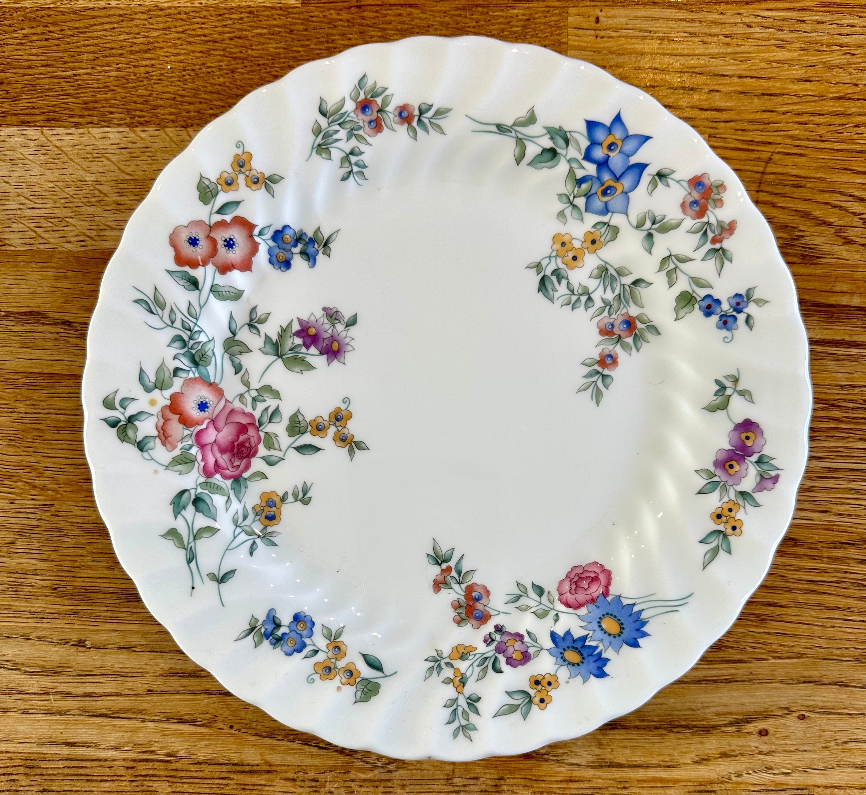 英国ヴィンテージ ウェッジウッド ベビーオウルシリーズ アートプレート4枚セット ウェッジウッド WEDGWOOD プレート」の人気商品一覧 | 安い商品