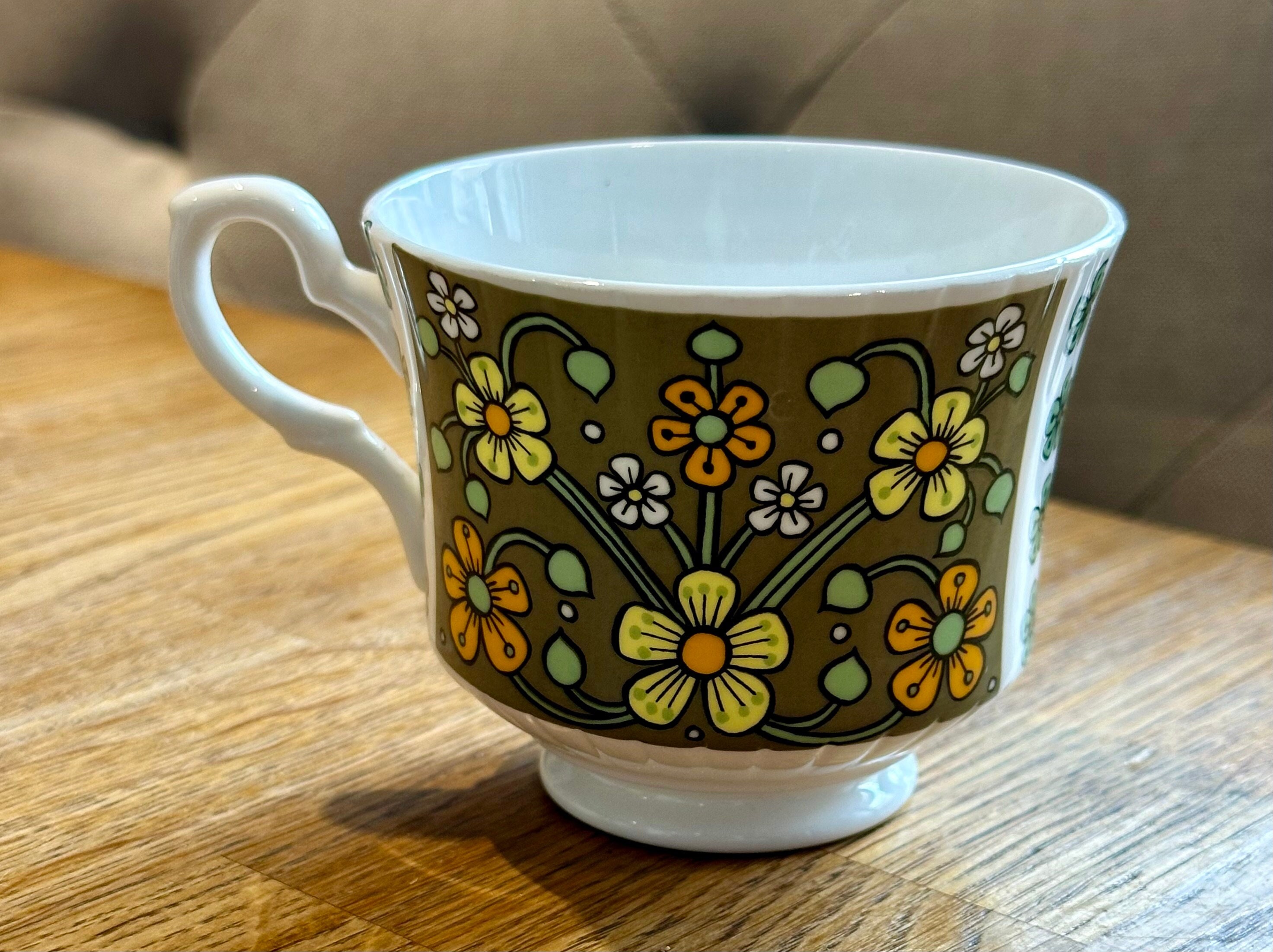 ENGLISH MAYFAIR VINTAGE Retro Cups l 1970s l Fine Bone China l Funky Pattern l 7cm High l Price per Cup