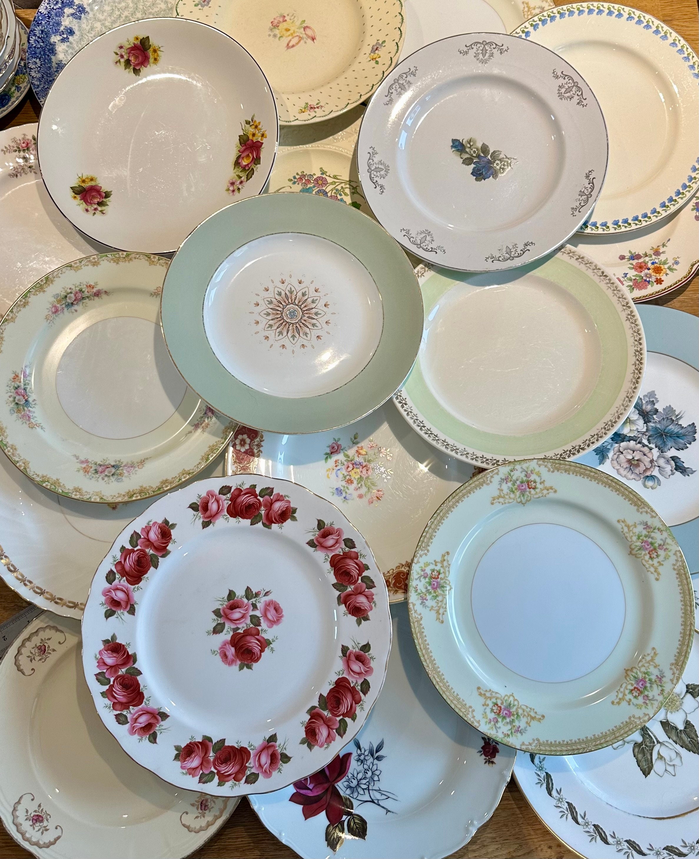 4/6 X 9” or 10” MISMATCHED VINTAGE Dinner / Luncheon Plates L Mix