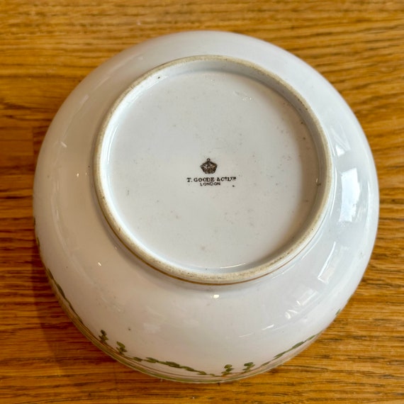 THOMAS GOODE COPELAND Spode L Fine Bone China Dinner Plates THOMAS GOODE COPELAND Spode L Fine Bone China Dinner Plates