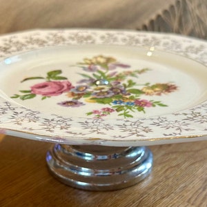 Vintage Kirklands Embassy Ware Etruria&#39; Pattern Porcelain Plate, England 9&quot; 23cm CAKE STAND / Plate l Serving Tray l Cream Tea l Tea Parties