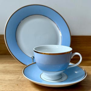 ROYAL DOULTON Bruce Oldfield l Pale Blue Gold Rim Porcelain | 2004 | Vintage Tea Cup, Saucer and Side plates