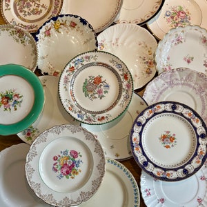 4/6 x 9” or 10” MISMATCHED VINTAGE Dinner / Luncheon Plates l Mix & Match l Wedding l Crafting l Tea Party l Wall Display
