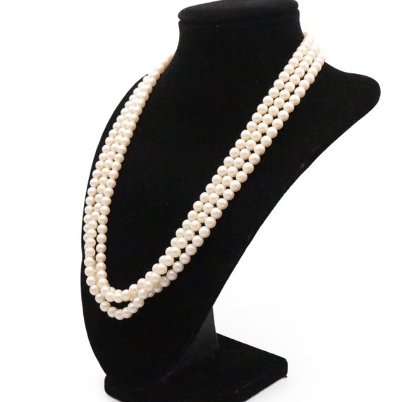 Vintage 1970's Three Strand Faux Pearl Necklace w… - image 4