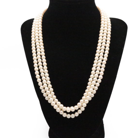 Vintage 1970's Three Strand Faux Pearl Necklace w… - image 5