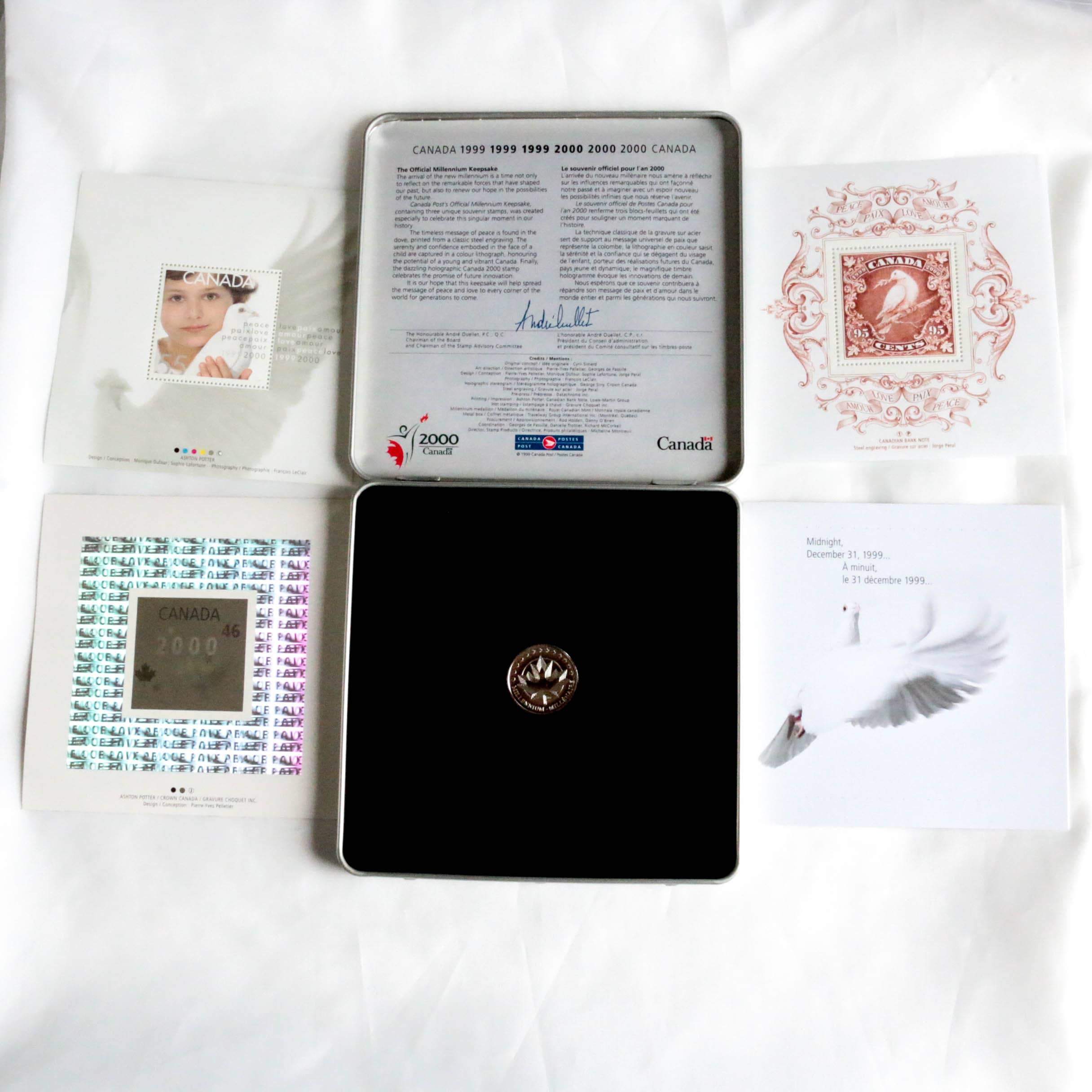 Canada Post 1999-2000 Official Millennium Keepsake Set Stamp Plus 