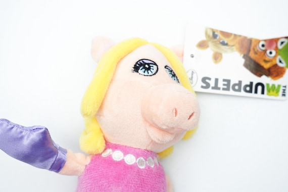 Miss Piggy Plush Doll 21 Cm – Disney Muppets 2014 – Pink Dress