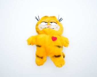 Vintage Garfield plush | small Garfield plush