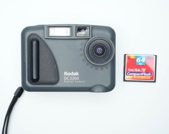 Kodak DC3200 Digital Camera - vintage digital camera from Kodak