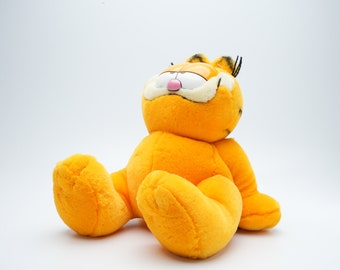 Garfield plush in sitting relaxed position | beautiful Garfield plush for the collection