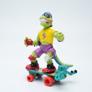 Mondo Gecko 1990 Platemate - TMNT Ninja Turtles figures vintage